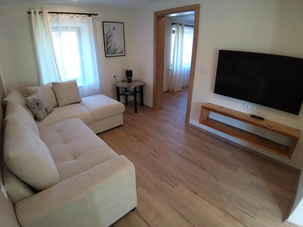 Chill&Sleep Bad Ischl Apartment Bagian luar foto